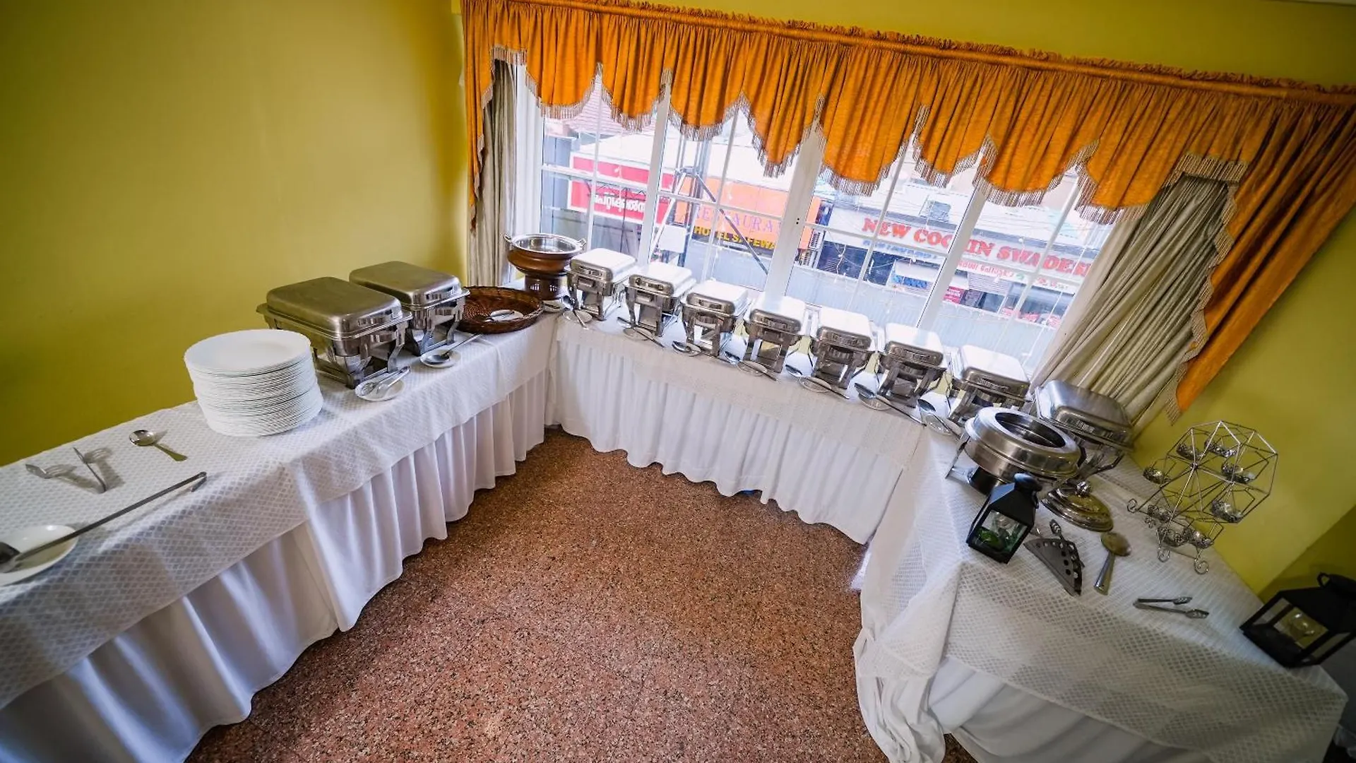 Hotel Palmyra Grand Inn - Kochi India